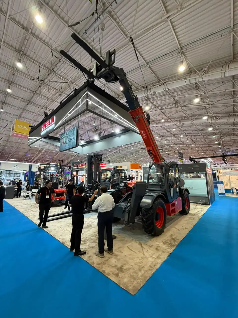 جناح HELI بعد التجهيز والتركيب – الصورة الثانية
